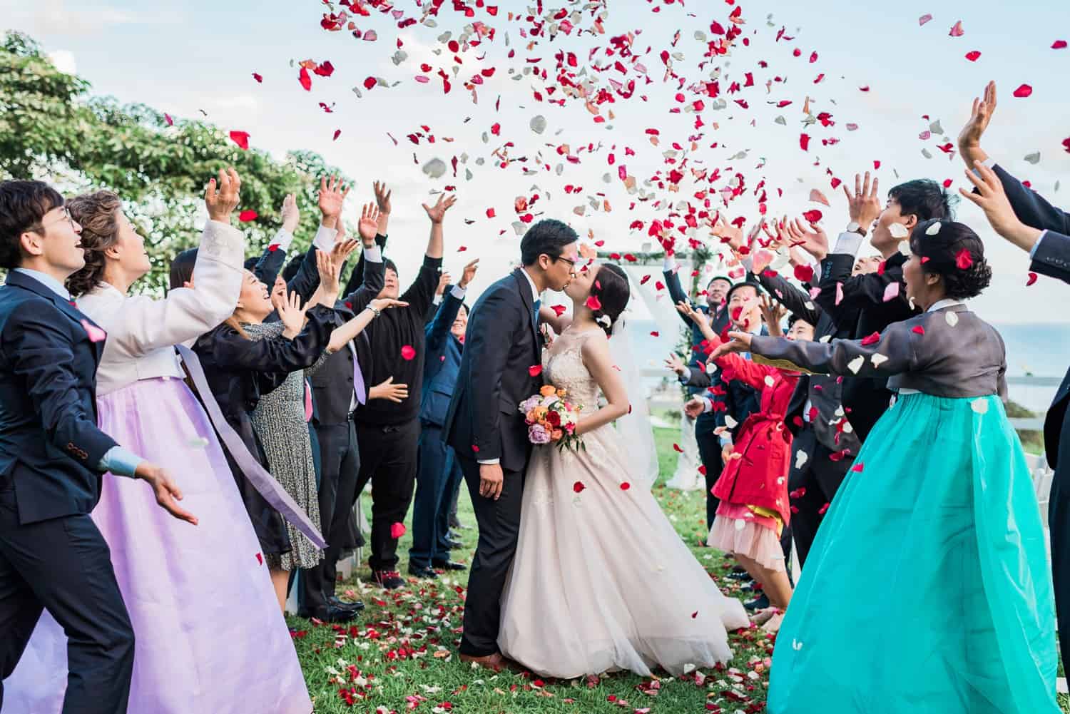 kualoa ranch oahu wedding