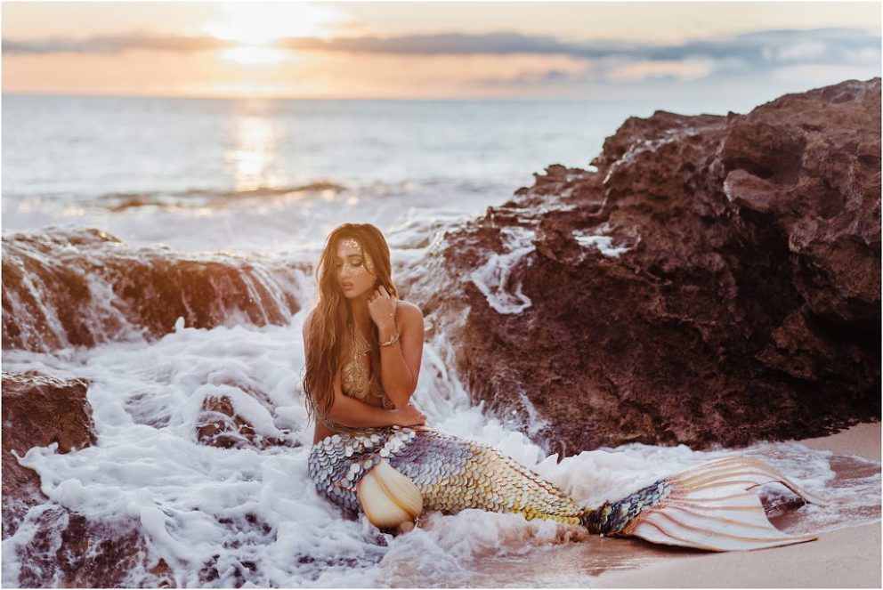 Oahu Mermaid Photographer - Mermaid Sirenity in Hawaii