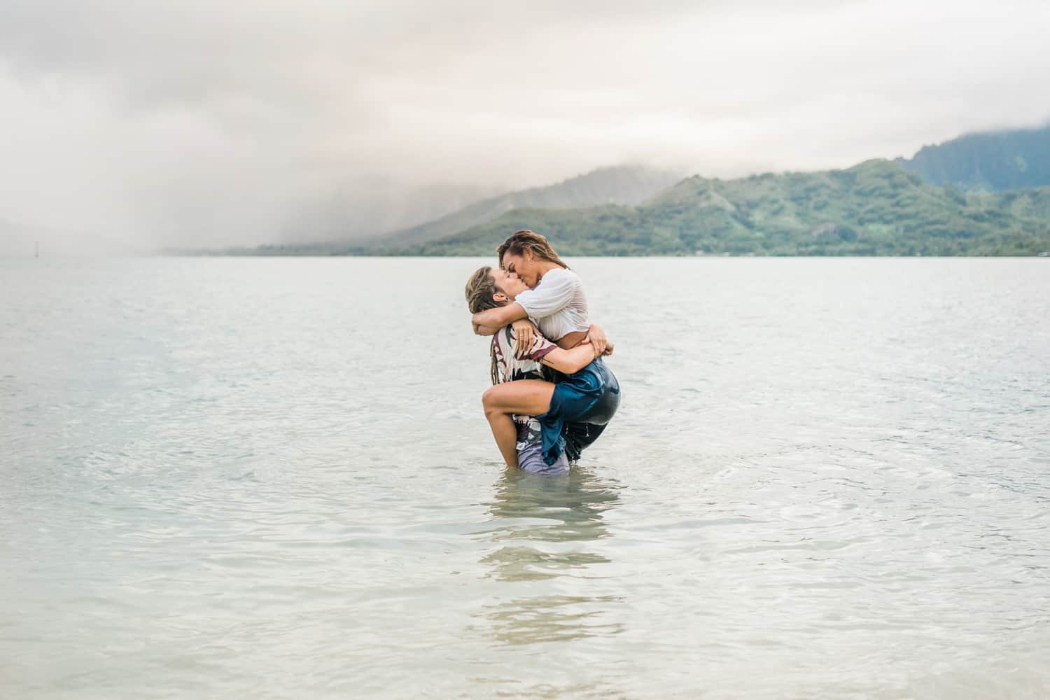 oahu lgbt engagement photographer gay elopement