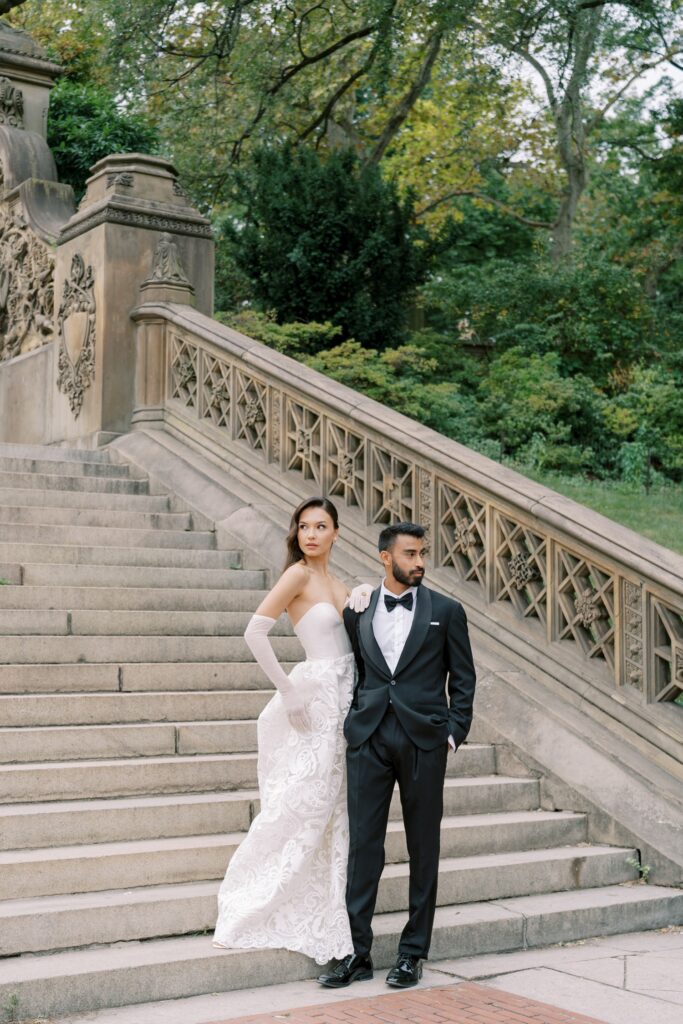 central park nyc wedding photographer, editorial steps